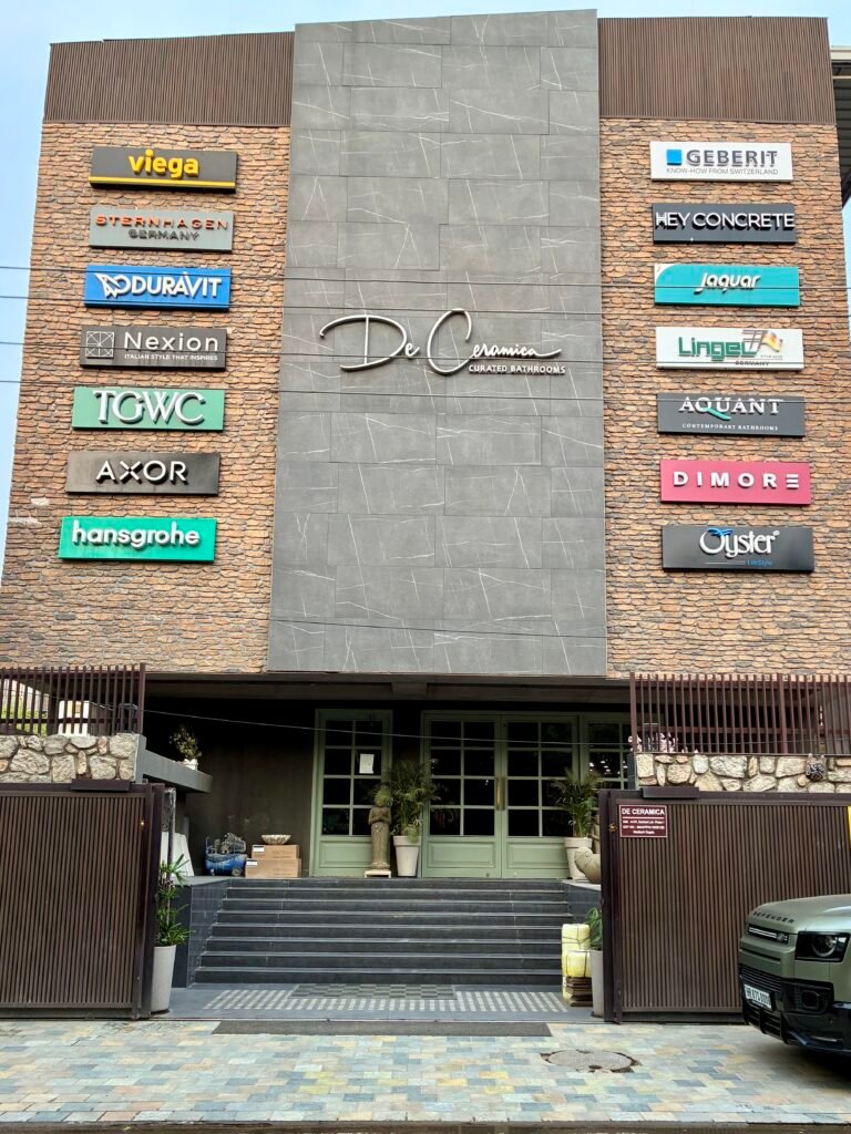 DeCeramica showroom in Delhi